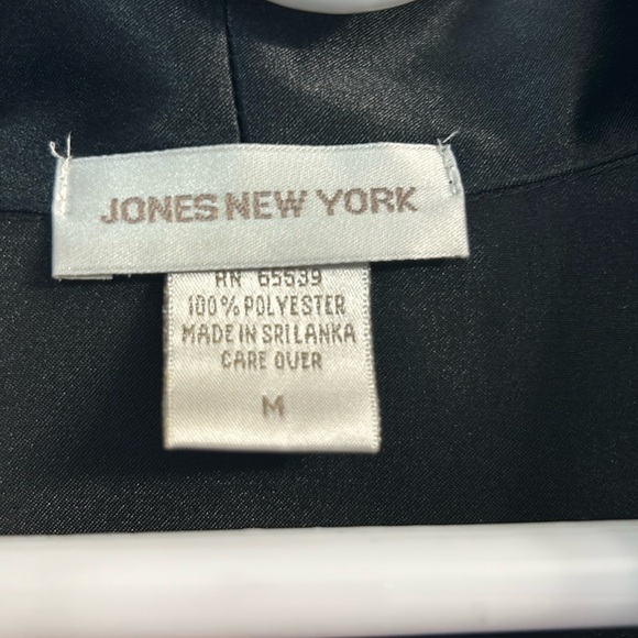 EUC Vintage Jones of New York Peignoir Set from the 70’s in Black with Ecru Lace - Picture 6 of 13